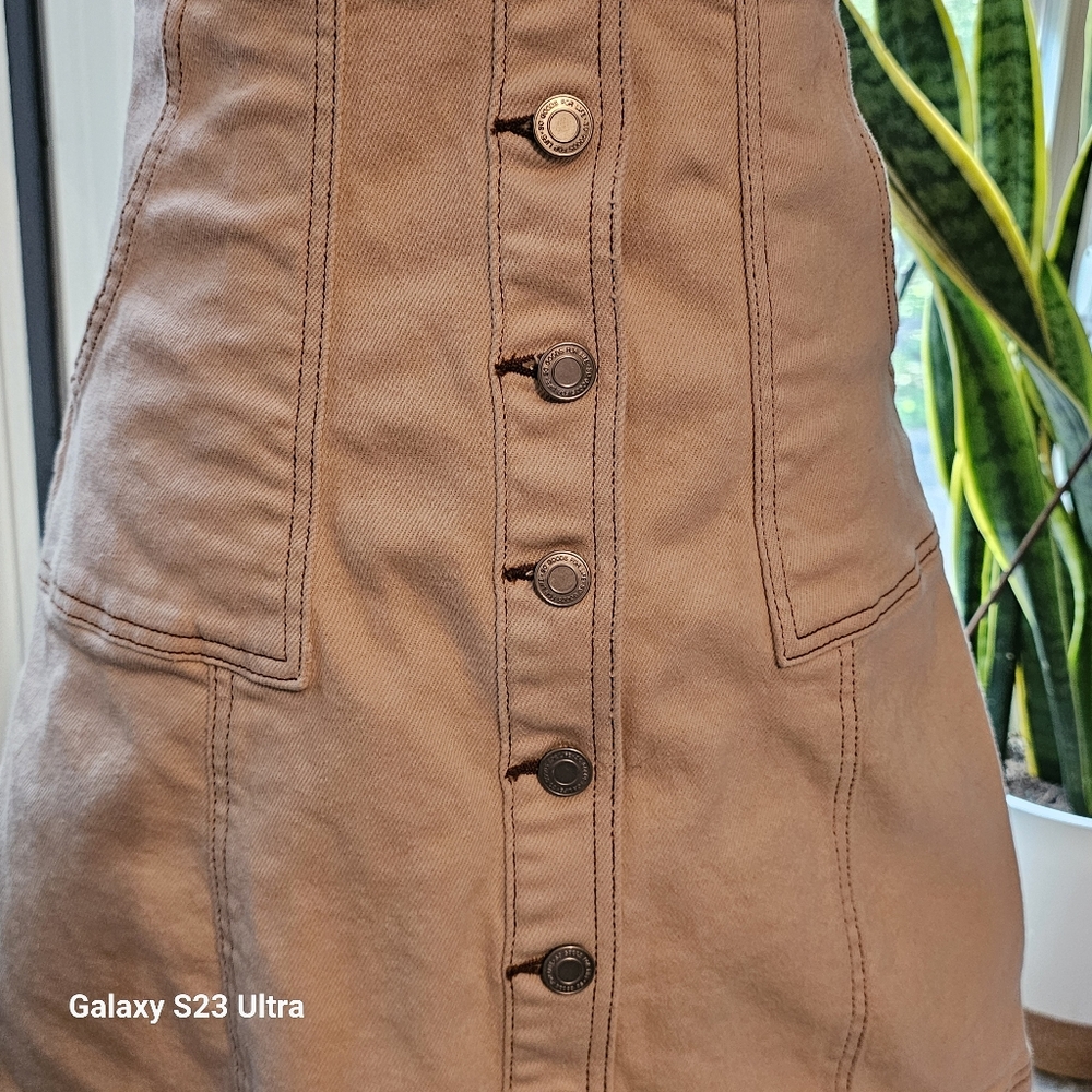 Stylish Cream Button-Front Dress - Picture 5 of 7